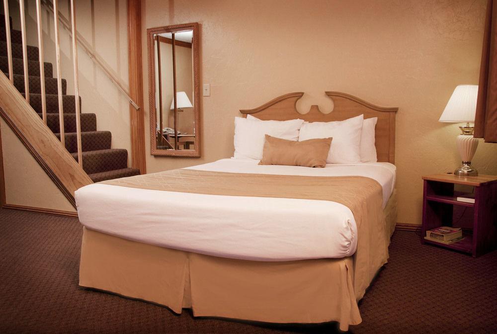 Iron Horse Inn Дуранго Экстерьер фото